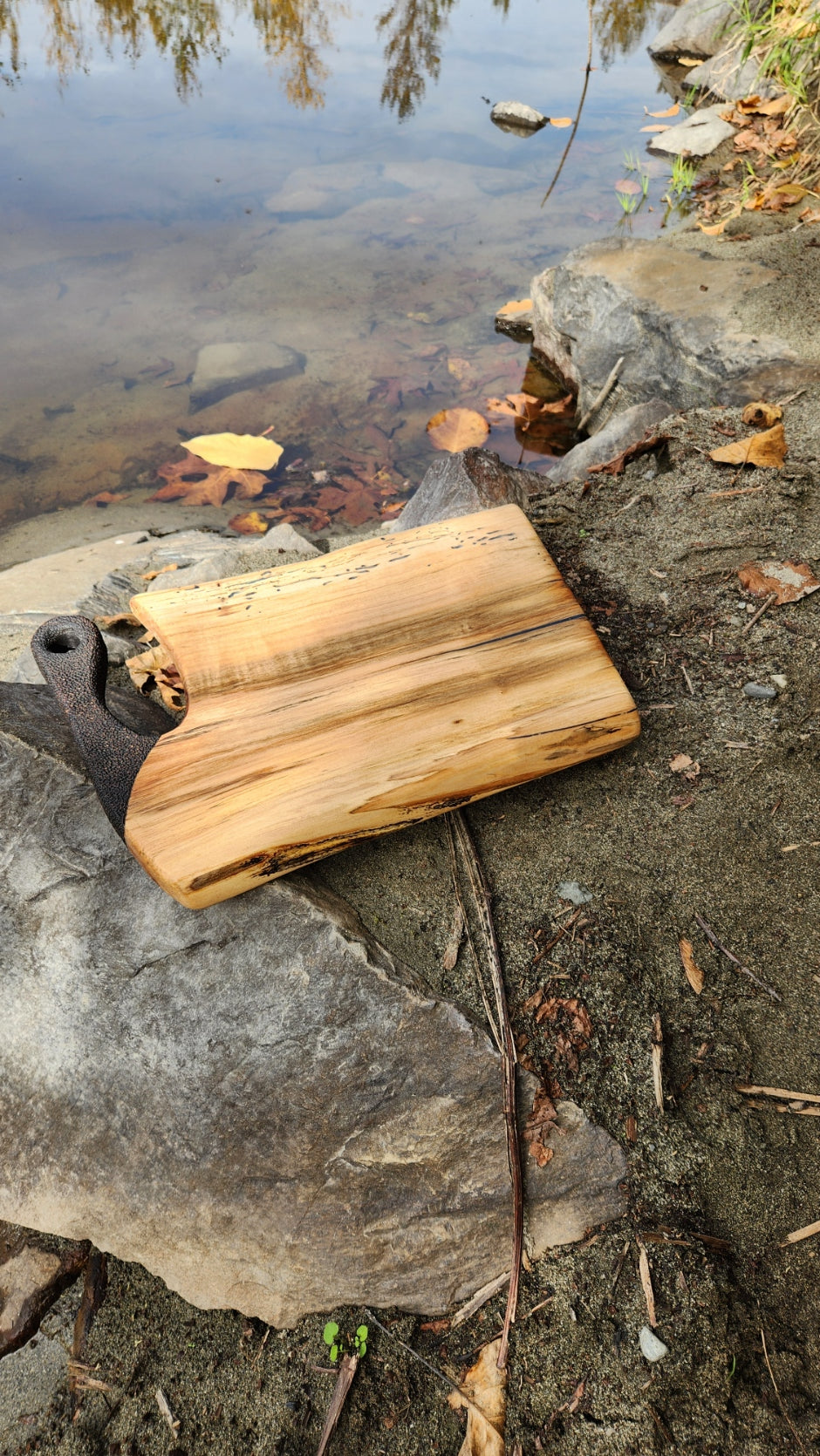 No.31 Live edge western hemlock serving board