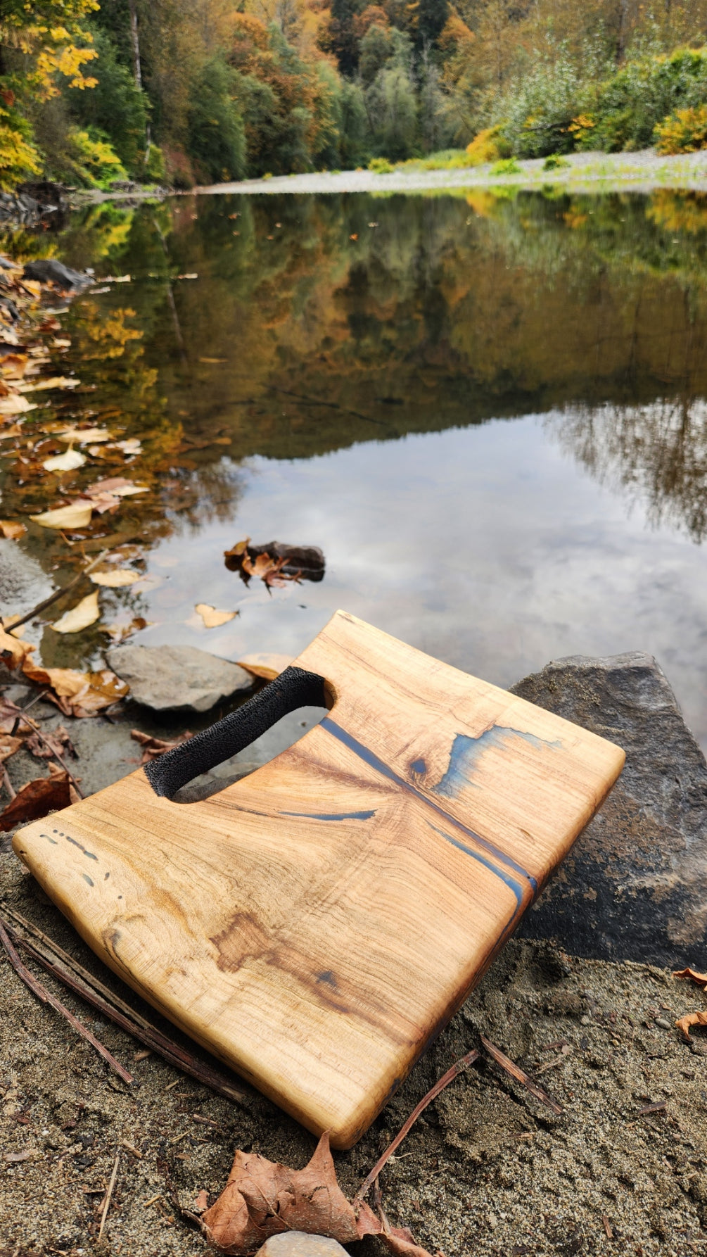 No.23 Live edge western hemlock serving board