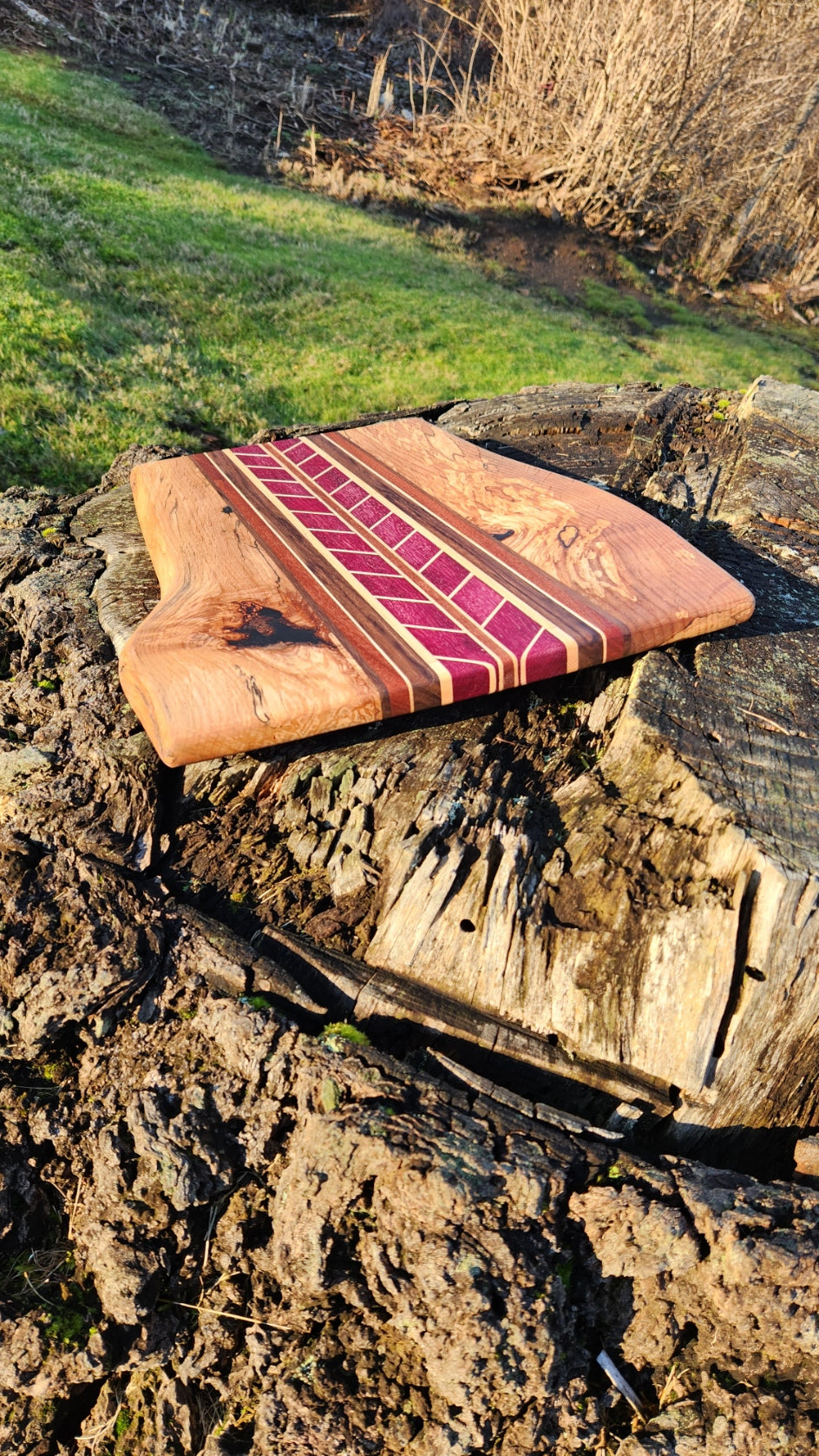 No.22 Live edge maple w/chevron design cutting board