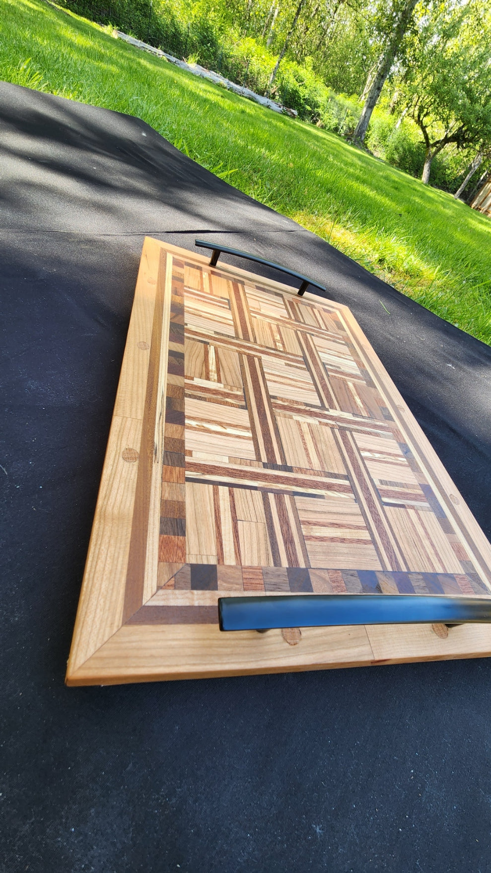 No.17 Multi-Hardwood Flannel Design Serving Board