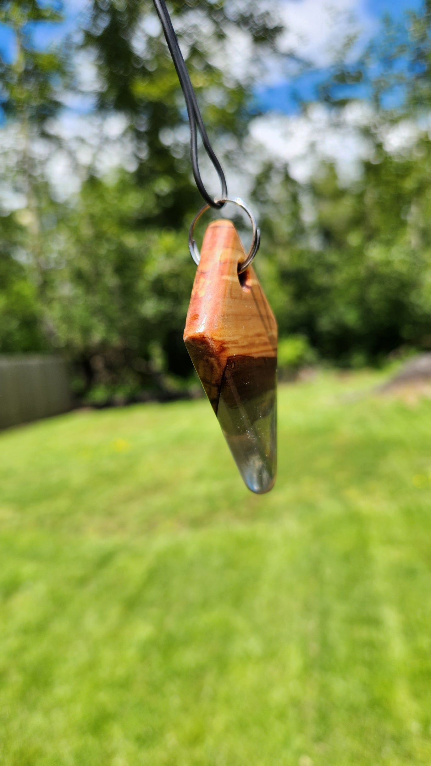 No.35 live edge maple and resin keychain