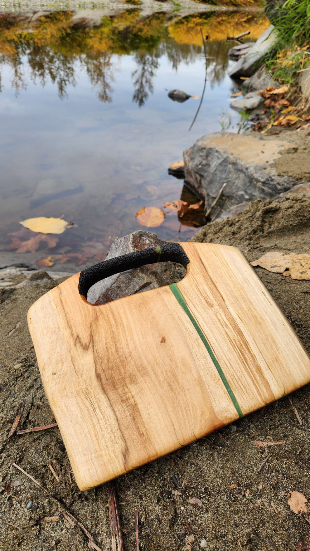 No.24 Live edge western hemlock serving board